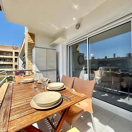 Apartman Puig Rom 106 *