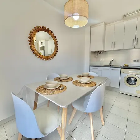 Apartman Puig Rom 106 Roses